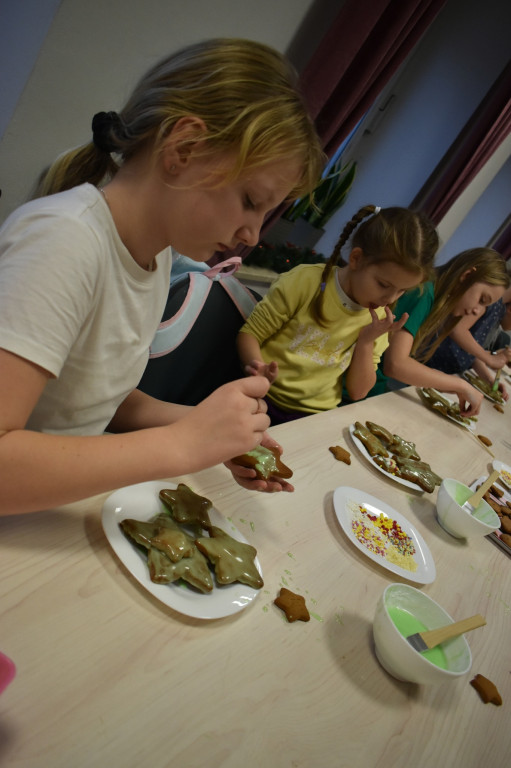 Piernikowe choinki na warsztatach w Wohyniu