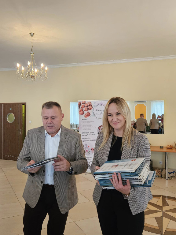 Wieńce adwentowe na warsztatach w Ulanie-Majoracie