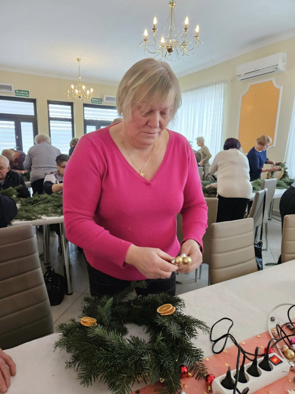 Wieńce adwentowe na warsztatach w Ulanie-Majoracie