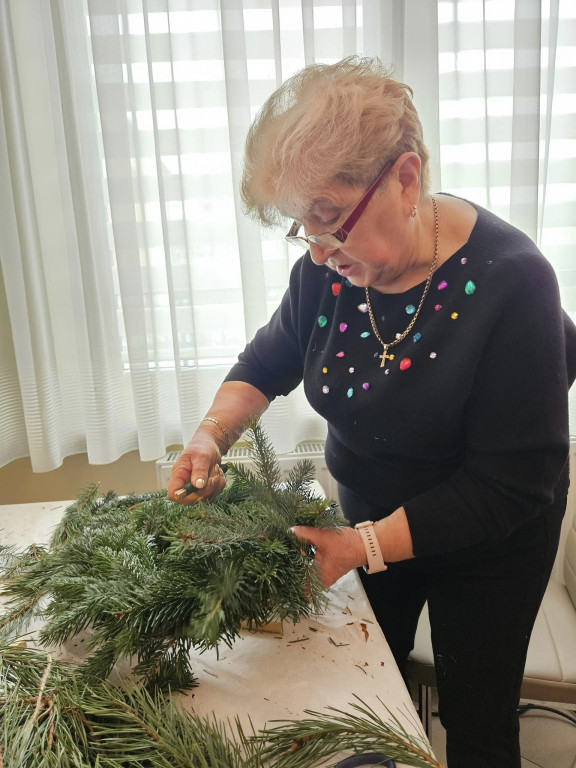 Wieńce adwentowe na warsztatach w Ulanie-Majoracie