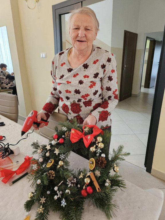 Wieńce adwentowe na warsztatach w Ulanie-Majoracie