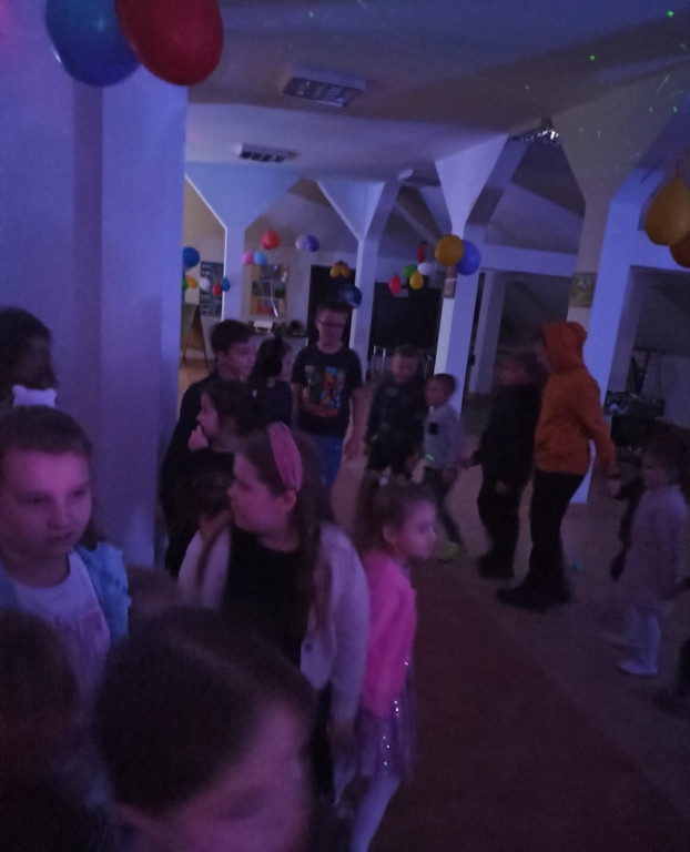 Zabawa (przed)sylwestrowa dla dzieci z GOKiS-em