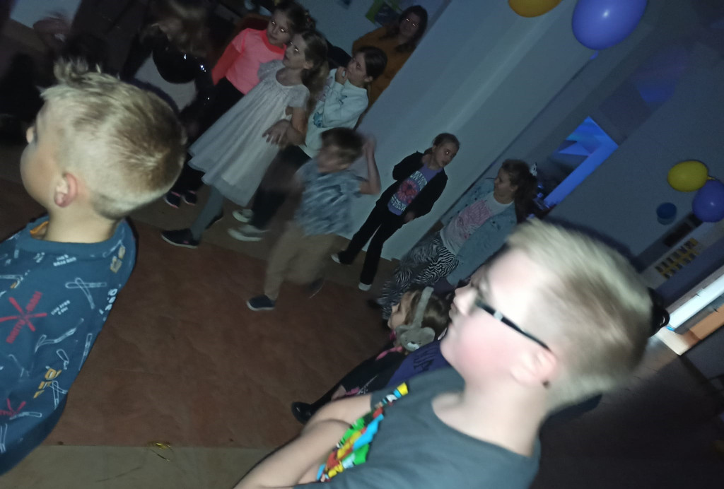 Zabawa (przed)sylwestrowa dla dzieci z GOKiS-em