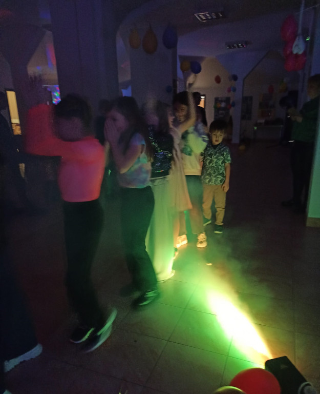 Zabawa (przed)sylwestrowa dla dzieci z GOKiS-em