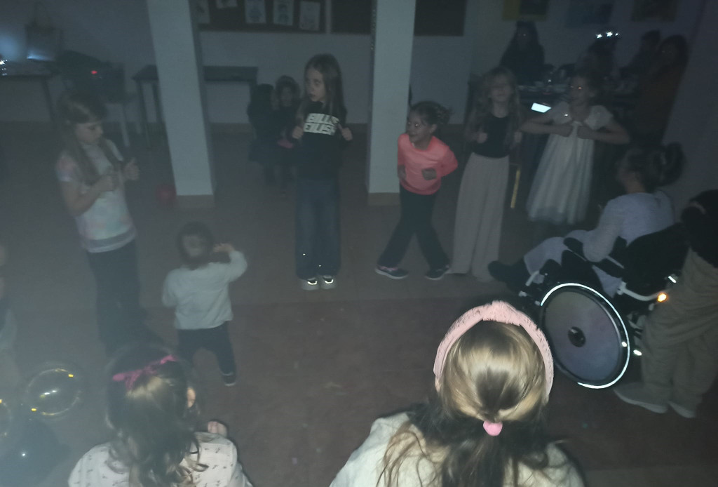 Zabawa (przed)sylwestrowa dla dzieci z GOKiS-em