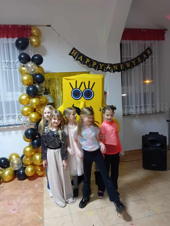 Zabawa (przed)sylwestrowa dla dzieci z GOKiS-em