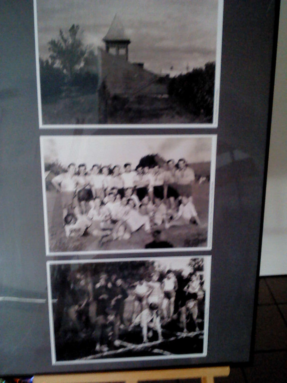 Wystawa starych zdjęć stadionu Orląt