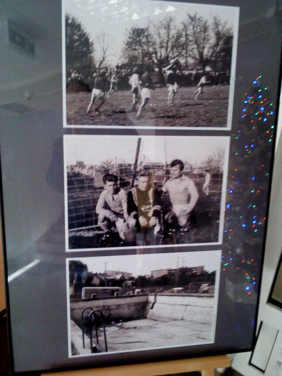 Wystawa starych zdjęć stadionu Orląt