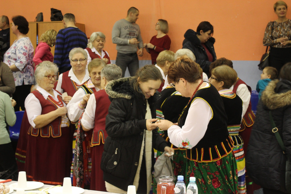Gminno-Parafialne Spotkanie Opłatkowe w Komarówce