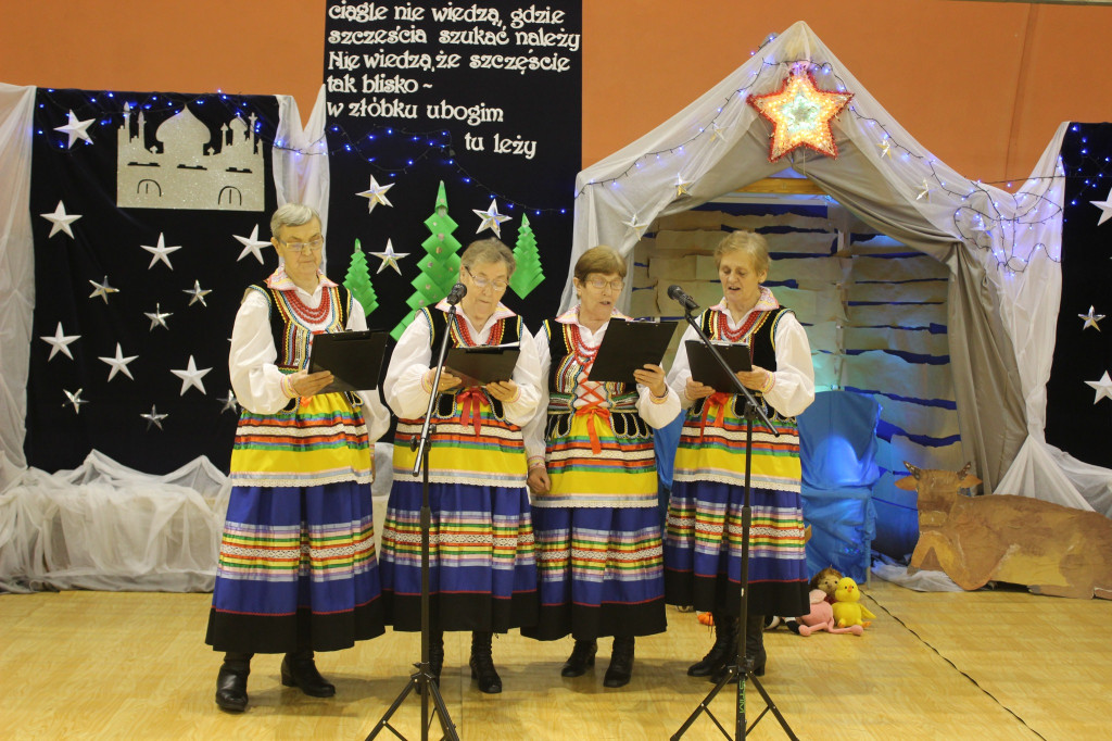 Gminno-Parafialne Spotkanie Opłatkowe w Komarówce