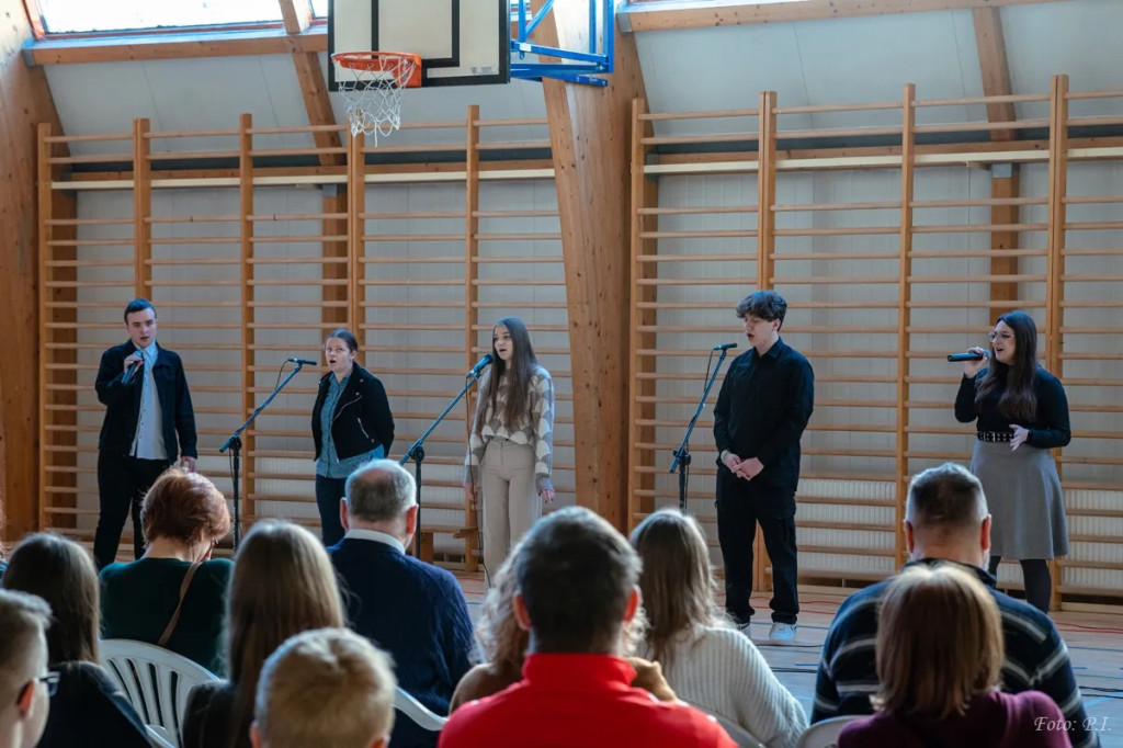 Koncert piosenek z filmów Disneya w I LO
