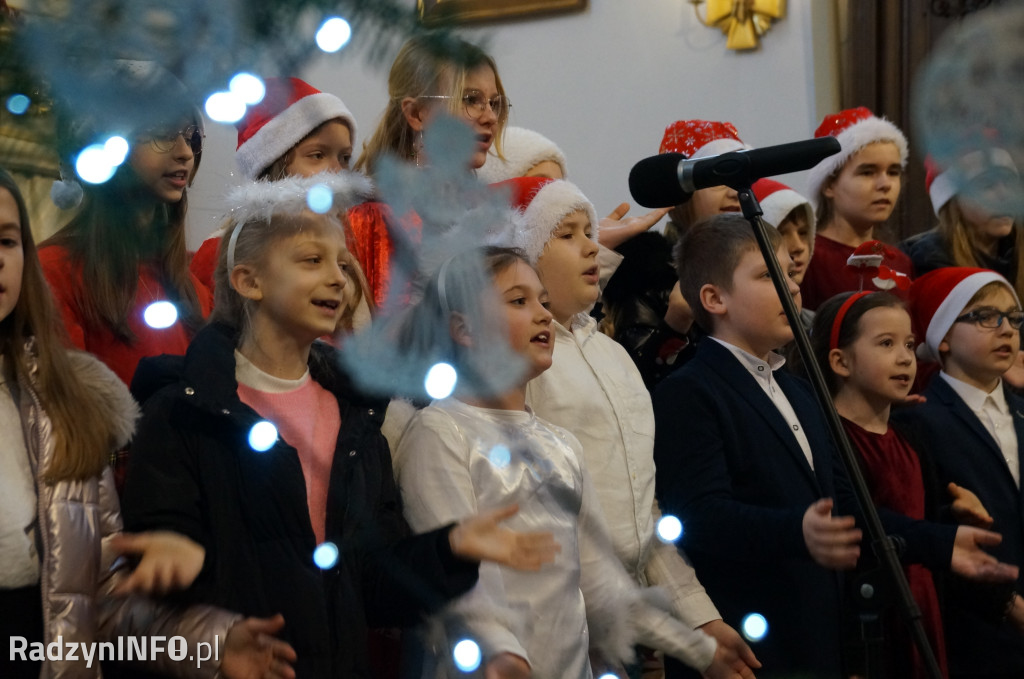 Koncert kolęd i pastorałek w wykonaniu uczniów PSM