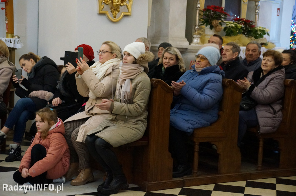 Koncert kolęd i pastorałek w wykonaniu uczniów PSM