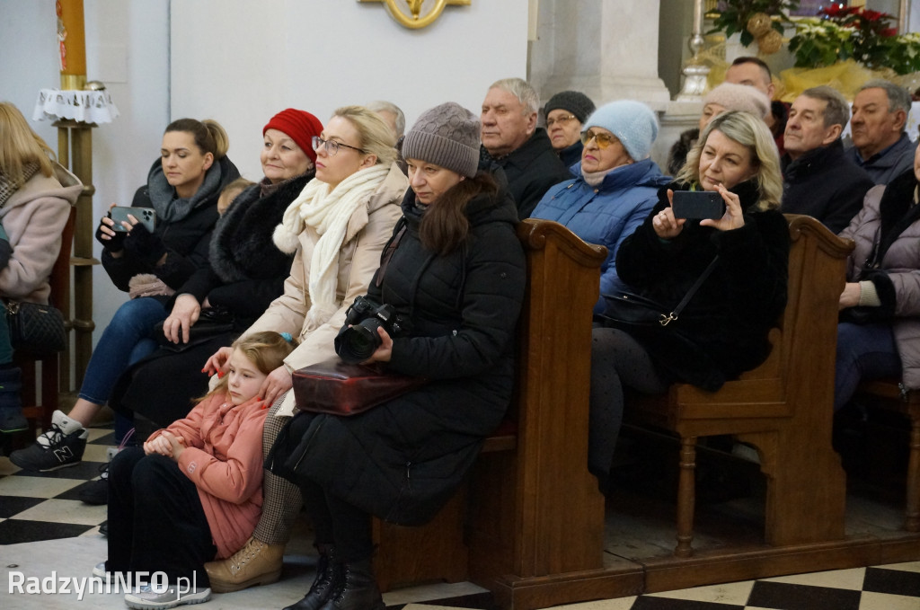 Koncert kolęd i pastorałek w wykonaniu uczniów PSM
