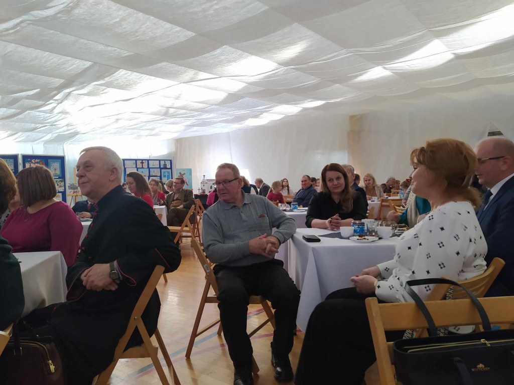 Delegacja z Wohynia na uroczystościach w Drelowie