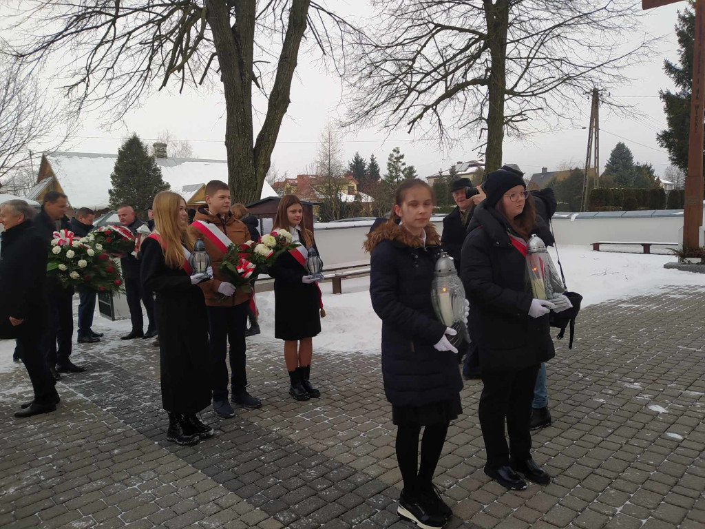 Delegacja z Wohynia na uroczystościach w Drelowie