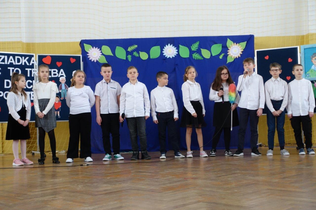 Dzień Babci i Dziadka w szkole w Białce