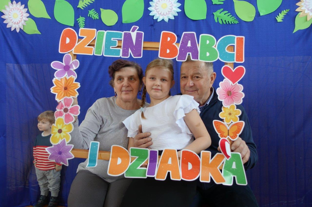 Dzień Babci i Dziadka w szkole w Białce