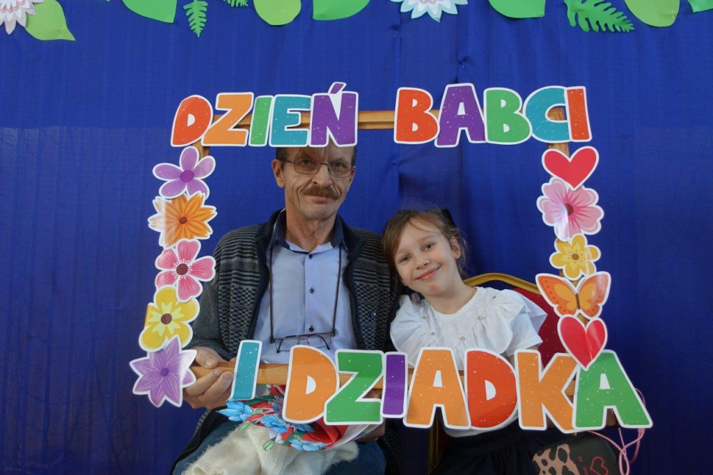 Dzień Babci i Dziadka w szkole w Białce