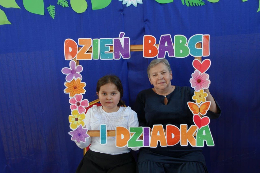 Dzień Babci i Dziadka w szkole w Białce