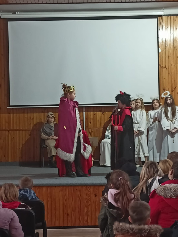 Jasełka w parafii Trójcy Św.