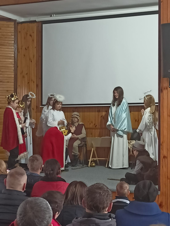 Jasełka w parafii Trójcy Św.