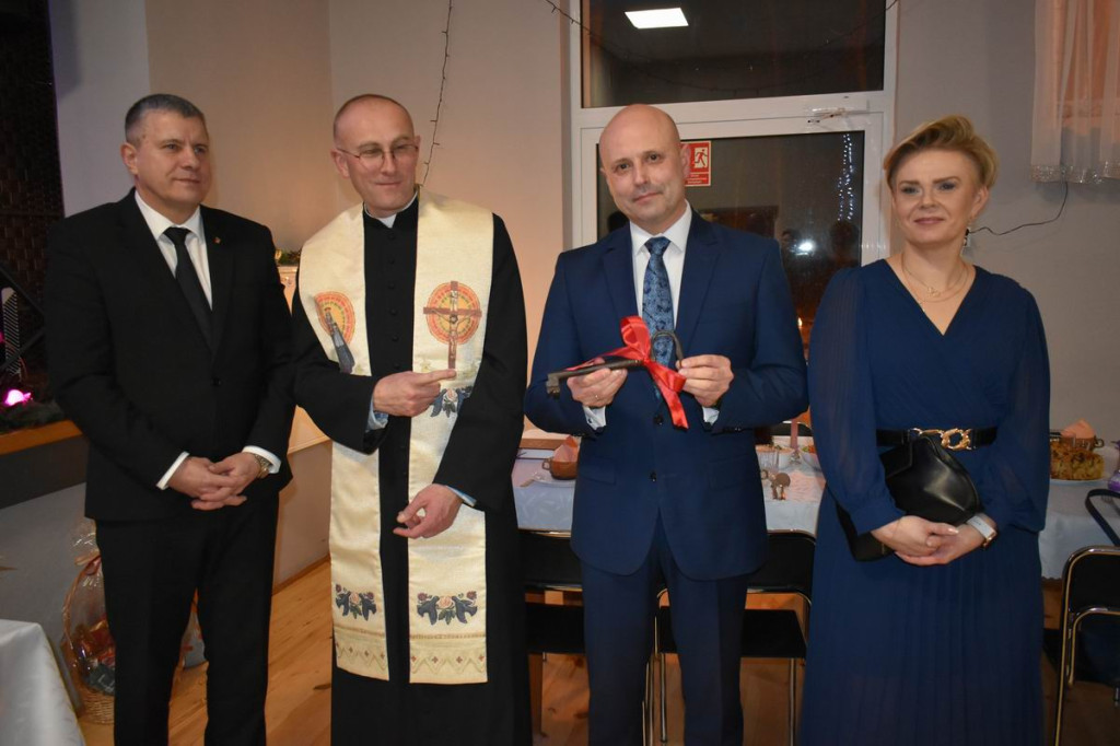 Otwarcie domu ludowego w Ostrówkach