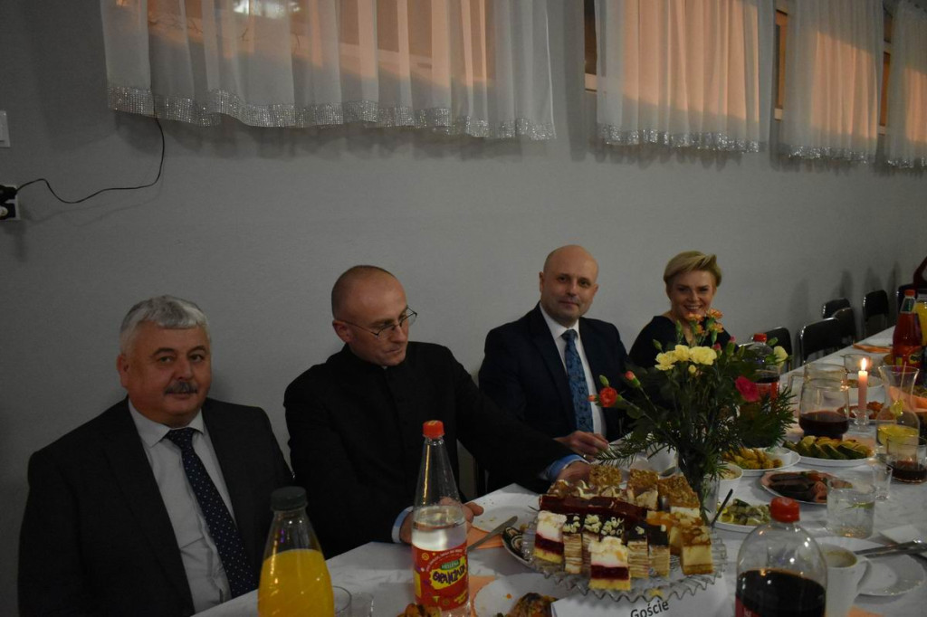 Otwarcie domu ludowego w Ostrówkach