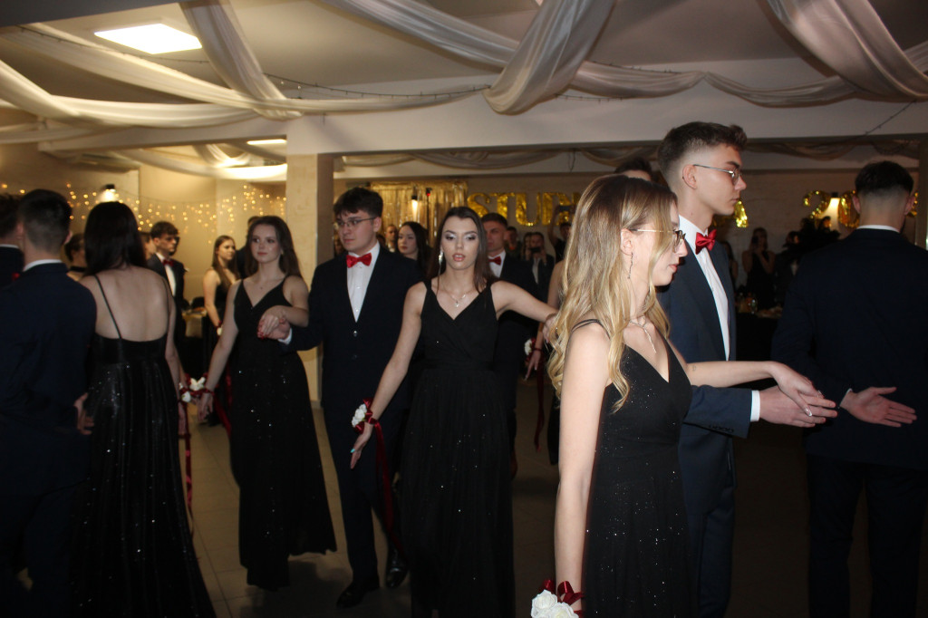 Studniówka w ZSS w Komarówce Podlaskiej