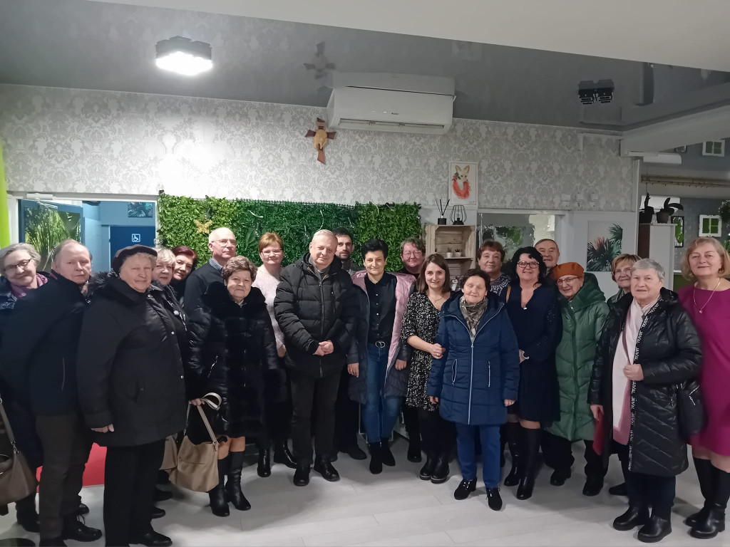 Wyjazd seniorów z gminy Radzyń do kina