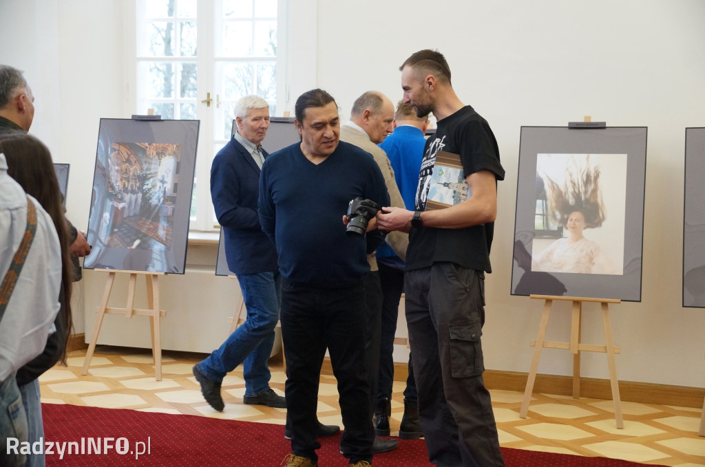 Wystawy radzyńskich artystów w pałacu Potockich