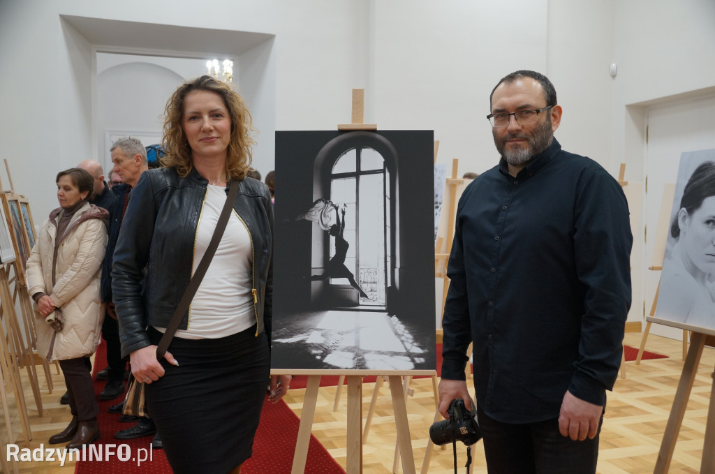 Wystawy radzyńskich artystów w pałacu Potockich