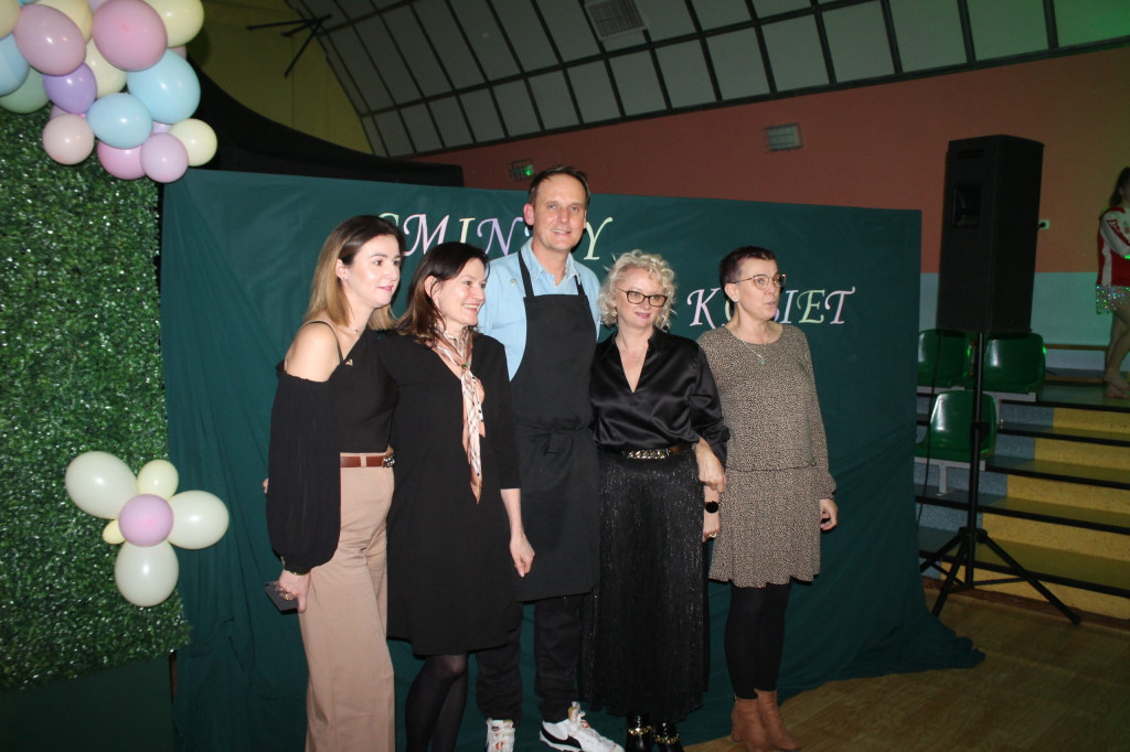 Gminny Dzień Kobiet w Komarówce Podlaskiej