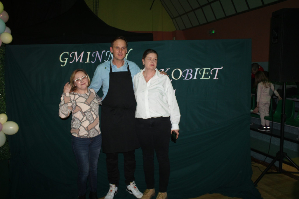 Gminny Dzień Kobiet w Komarówce Podlaskiej