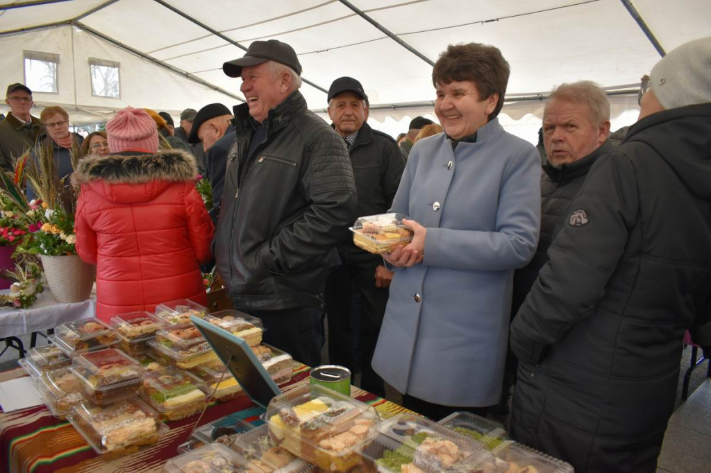 Kiermasz wielkanocny w Wohyniu