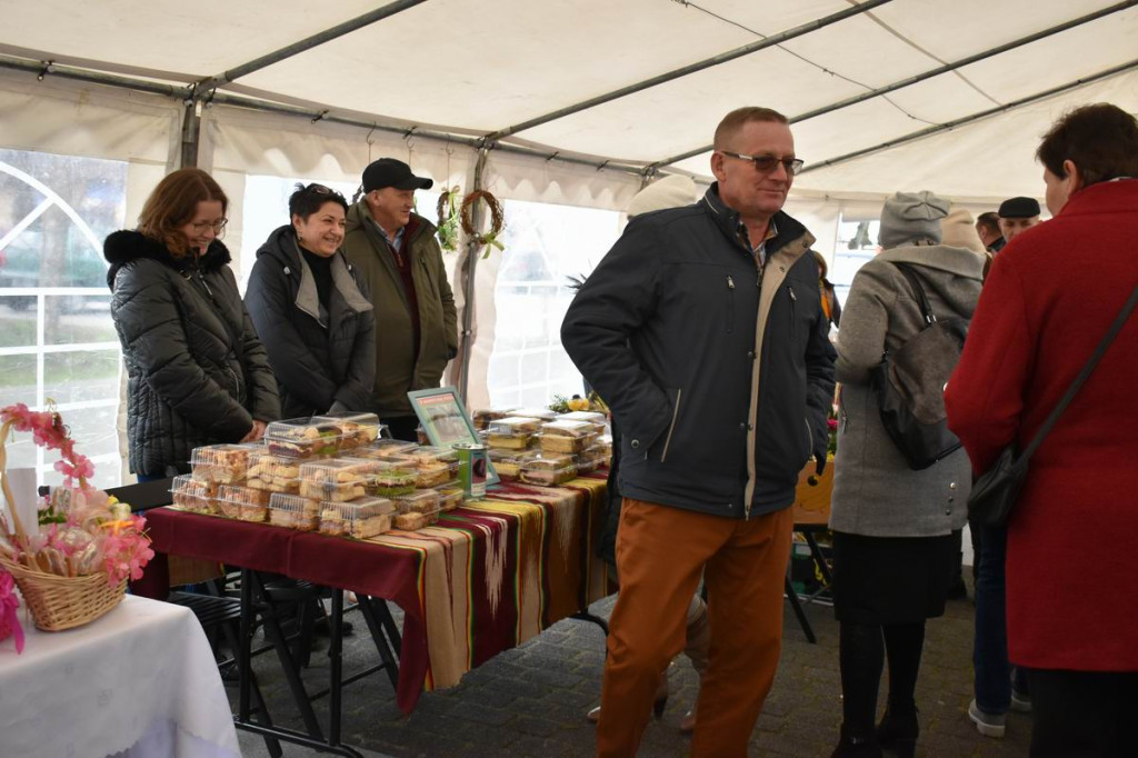 Kiermasz wielkanocny w Wohyniu