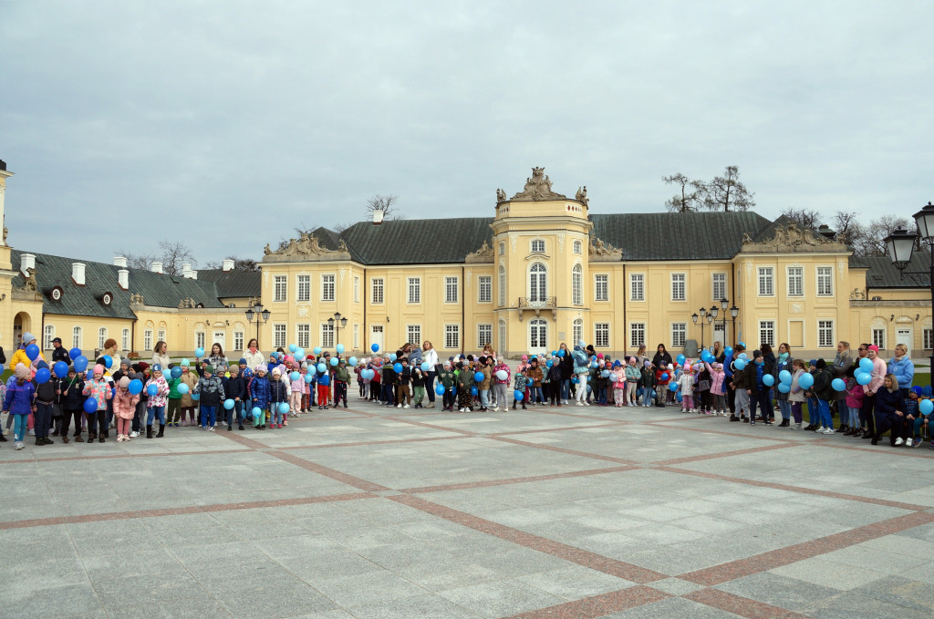 Obchody Światowego Dnia Autyzmu w Radzyniu