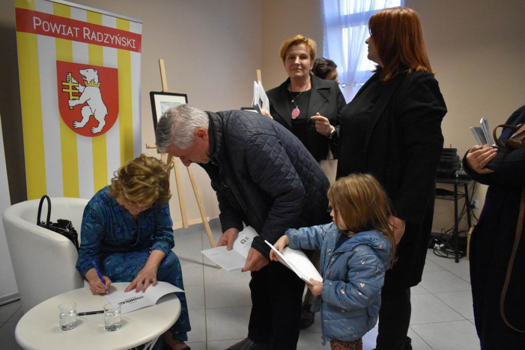 Promocja książki Teresy Pływacz w Lisiowólce