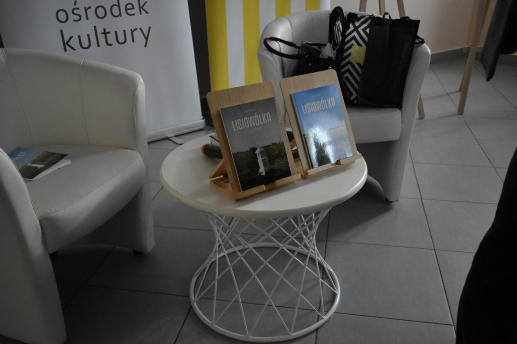 Promocja książki Teresy Pływacz w Lisiowólce