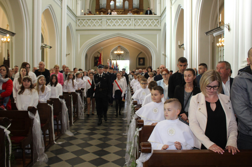 Obchody 3 maja i Dnia Strażaka w Komarówce