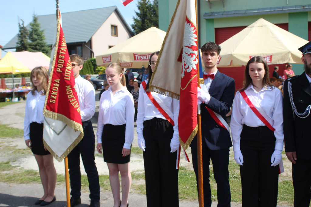 Obchody 3 maja i Dnia Strażaka w Komarówce