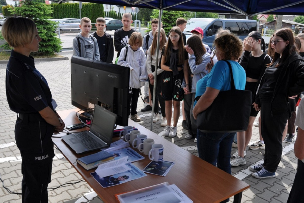 Dzień otwarty w radzyńskiej komendzie policji