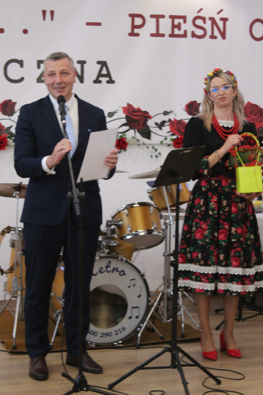 Obchody Dnia Matki w Derewicznej