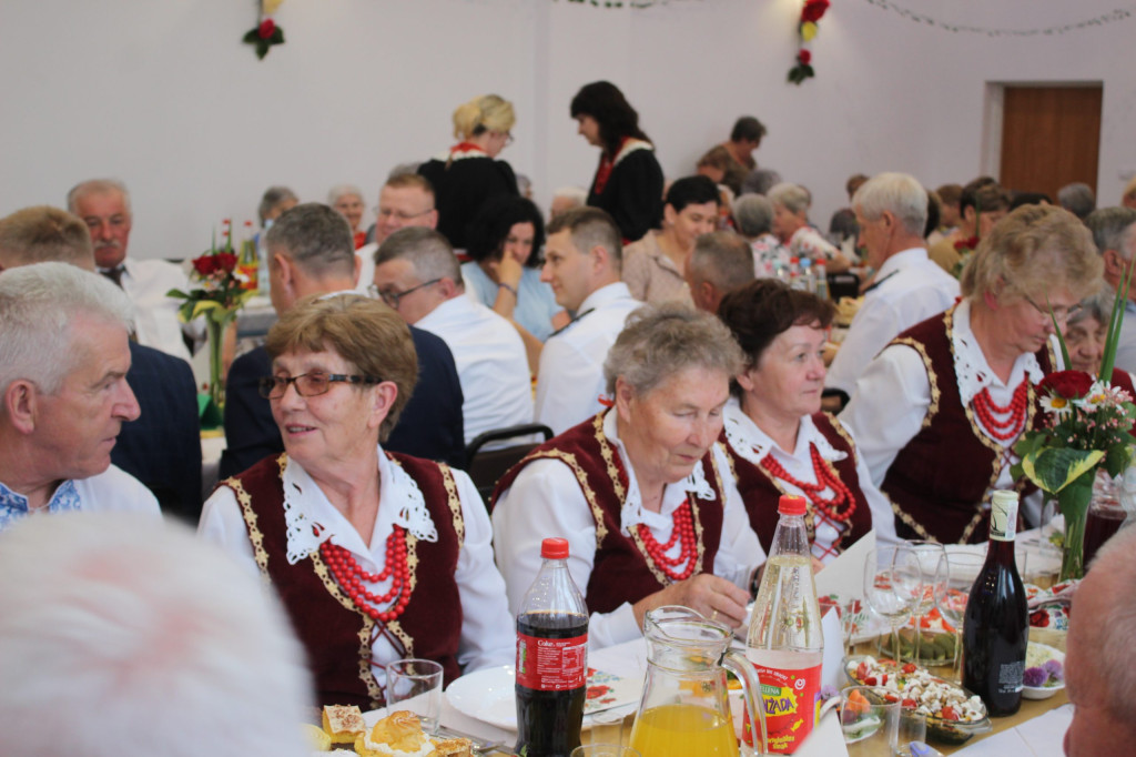 Obchody Dnia Matki w Derewicznej
