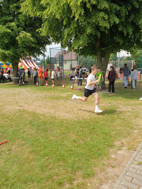 Sportowy Dzień Dziecka w Komarówce Podlaskiej