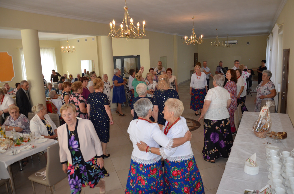Letnie Pląsy z Seniorami w Ulanie-Majoracie