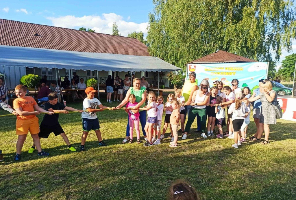 Gminny Piknik Rodzinny w Zbulitowie Dużym