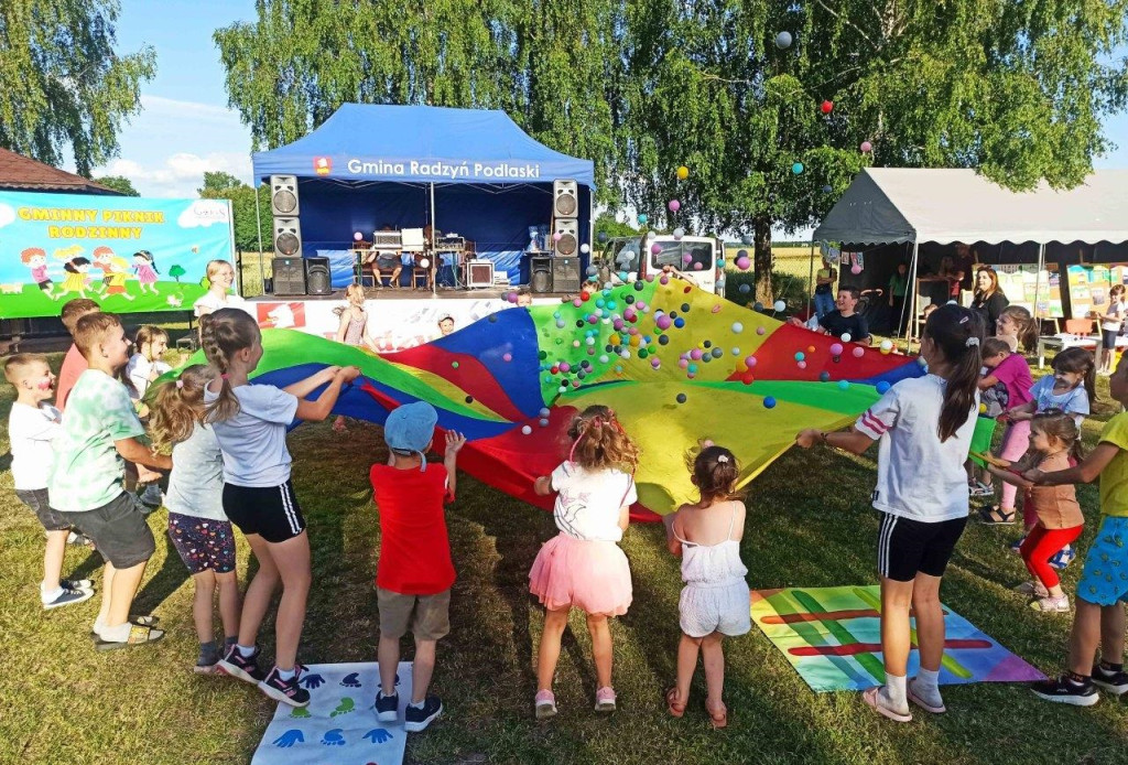 Gminny Piknik Rodzinny w Zbulitowie Dużym