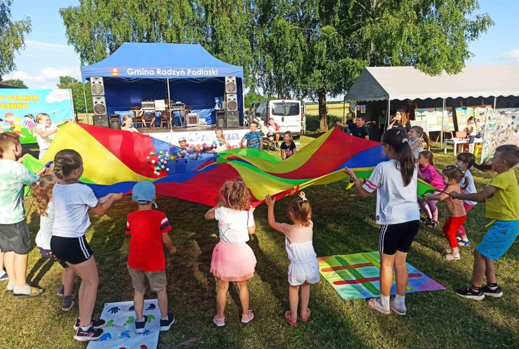 Gminny Piknik Rodzinny w Zbulitowie Dużym