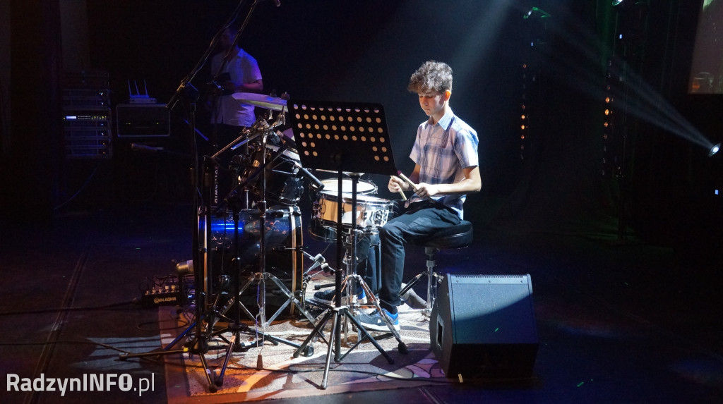 Koncert uczniów warsztatów perkusyjnych w ROK-u